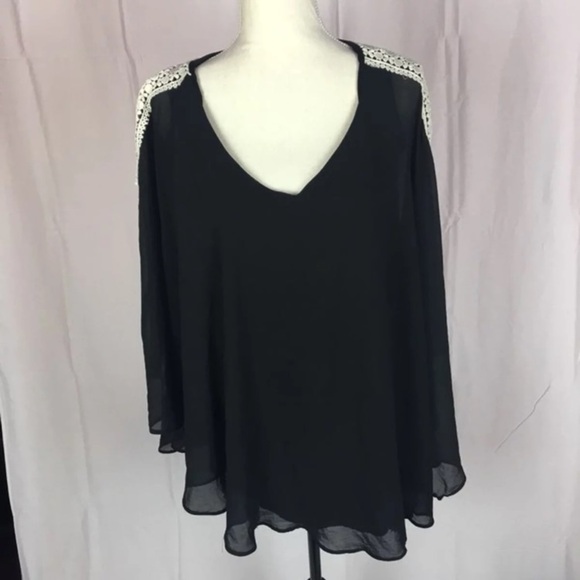 🏆 Judith March Black Blouse - Picture 1 of 4